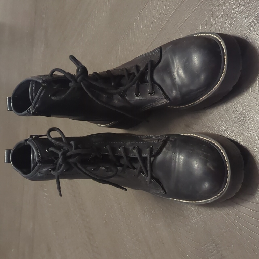 Black Leather Women's Boots